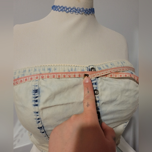 GARAGE FADED DENIM CROP TUBE TOP - Picture 6 of 11